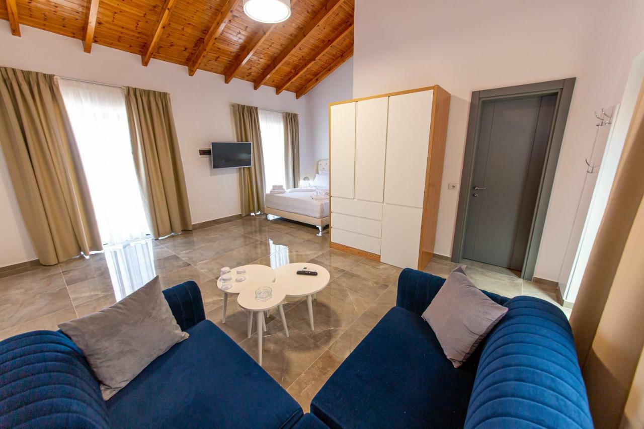 Santa Oliva Suites Ksamil Exterior photo
