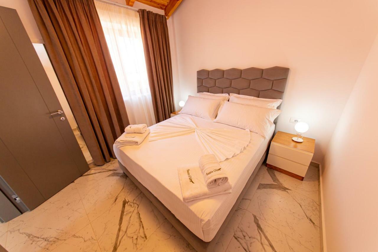 Santa Oliva Suites Ksamil Exterior photo